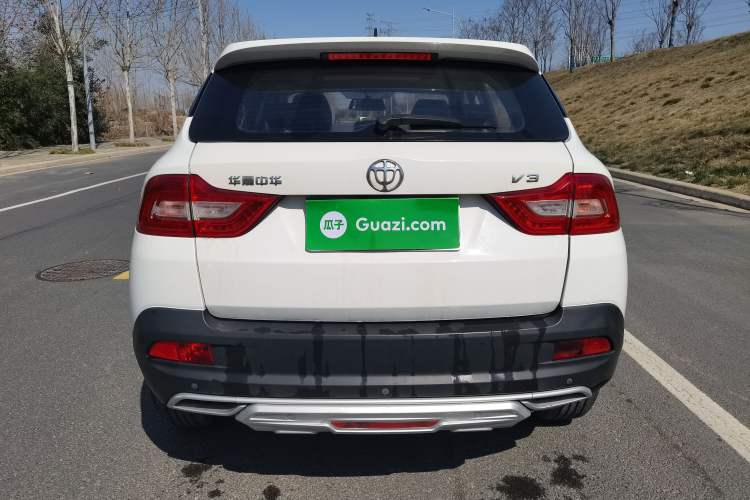 Used Brilliance V3 2017 1.5L Automatic Smart Version
