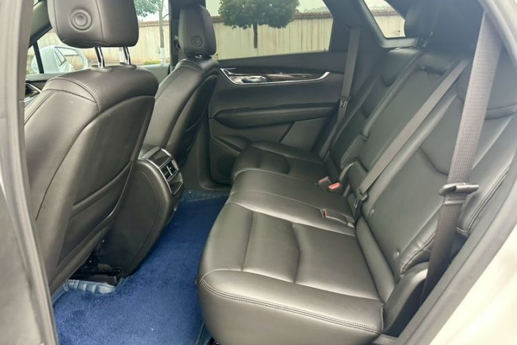 Used Cadillac XT5 2018 28E Four-Wheel Drive Tech Version
