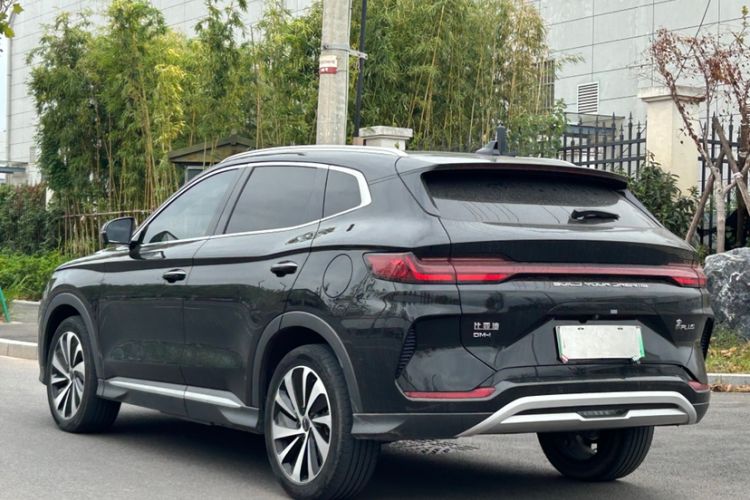 Used BYD Song PLUS New Energy 2023 Champion Edition DM-i 110KM Flagship PLUS
