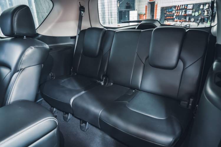 Used Infiniti QX80 2016 5.6L 4WD
