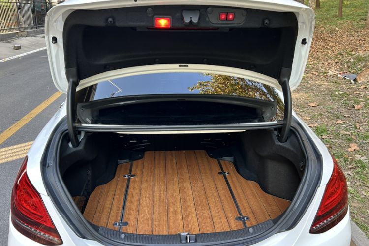 Used Mercedes-Benz C-Class 2019 C 180 L Fashion Edition Sport Version
