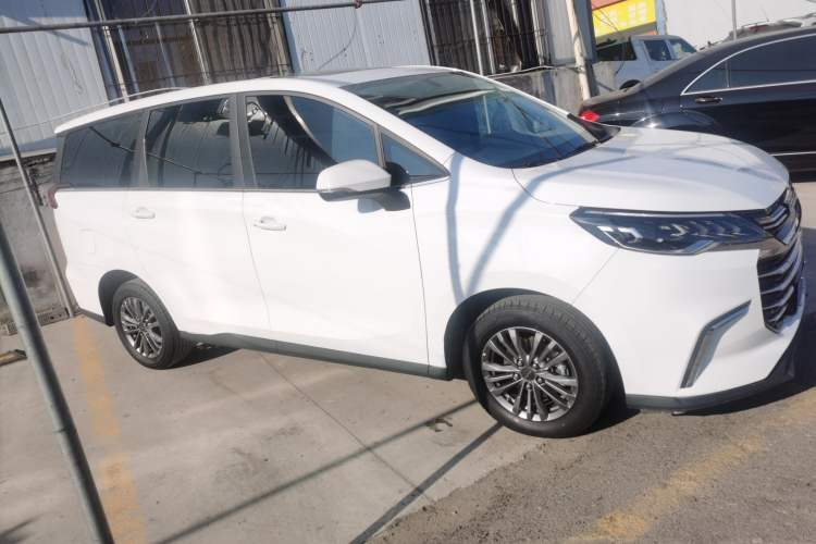 Used SAIC MAXUS G50 2022 1.5T Automatic Comfort Touring B
