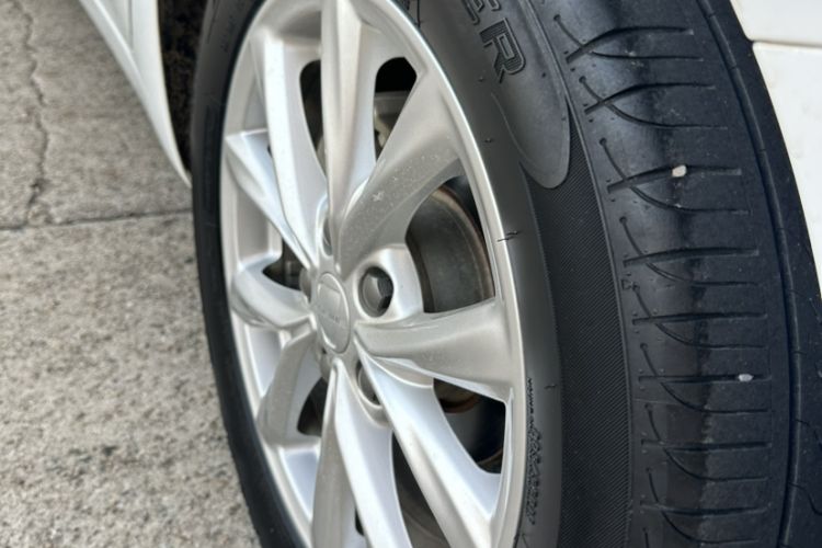 Used Roewe i5 2020 1.5L Manual 4G Connect Luxury Edition
