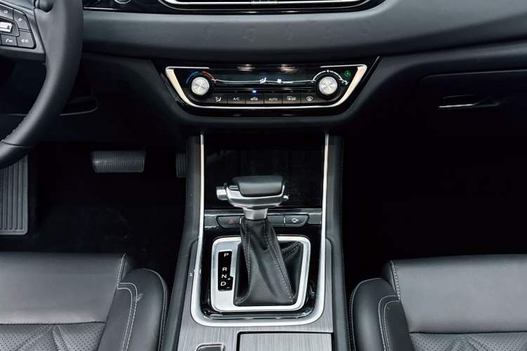 Used Changan Ruicheng CC 2022 Blue Whale Edition 1.5T DCT Luxury Model