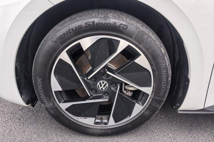 Used Volkswagen ID.3 2024 Outstanding Edition
