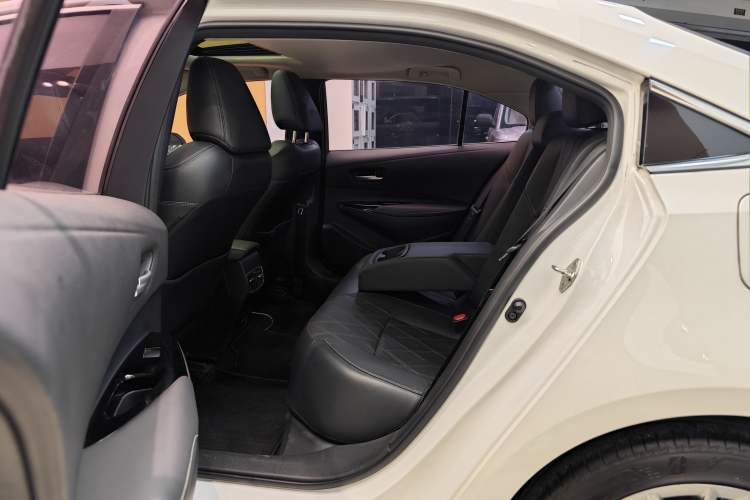 Used Toyota Allion 2021 2.0L Deluxe Edition