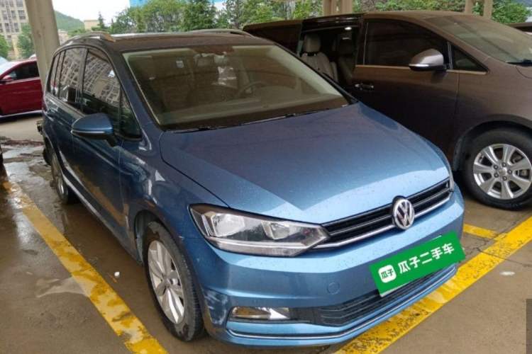 Used Volkswagen Touran 2018 Volkswagen Touran L 280TSI DSG Comfort Edition 7 Seats China VI Standard