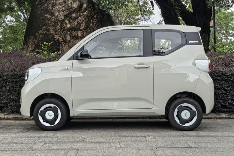 Used Wuling Hongguang MINIEV 2024 3rd Generation 215km Youth Edition
