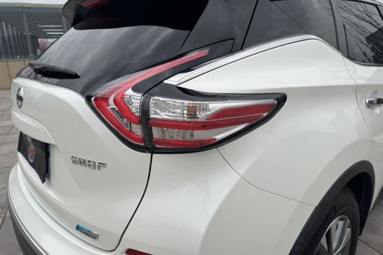 Used Nissan Murano 2015 2.5L XL Two-Wheel Drive Smart Edition