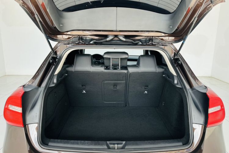 Used Mercedes-Benz GLA 2016 GLA 200 Fashion Model