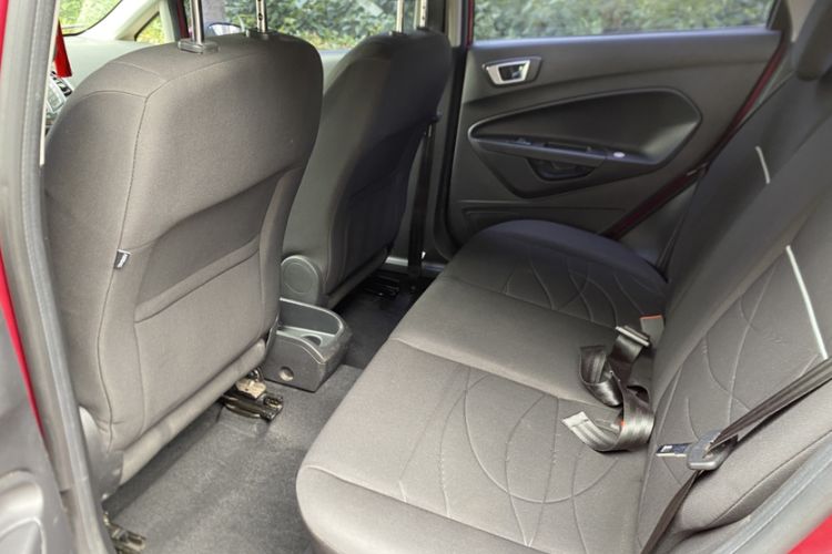 Used Ford Fiesta 2013 Hatchback 1.5L Automatic Fashion Edition