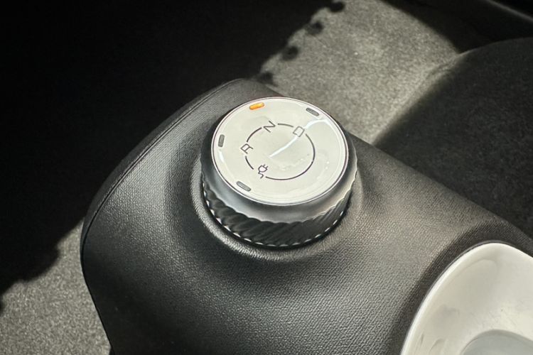 Used Wuling Hongguang MINIEV 2022 GAMEBOY 300km Enthusiast Model with Lithium Iron Phosphate
