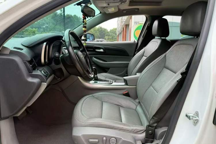 Used Chevrolet Malibu 2014 2.0L Automatic Luxury Edition