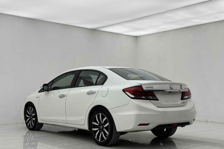 Used Honda Civic 2014 1.8L Automatic Luxury Edition
