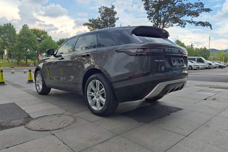 Used Land Rover Range Rover Velar 2022 250 PS Sparkling Heritage Edition
