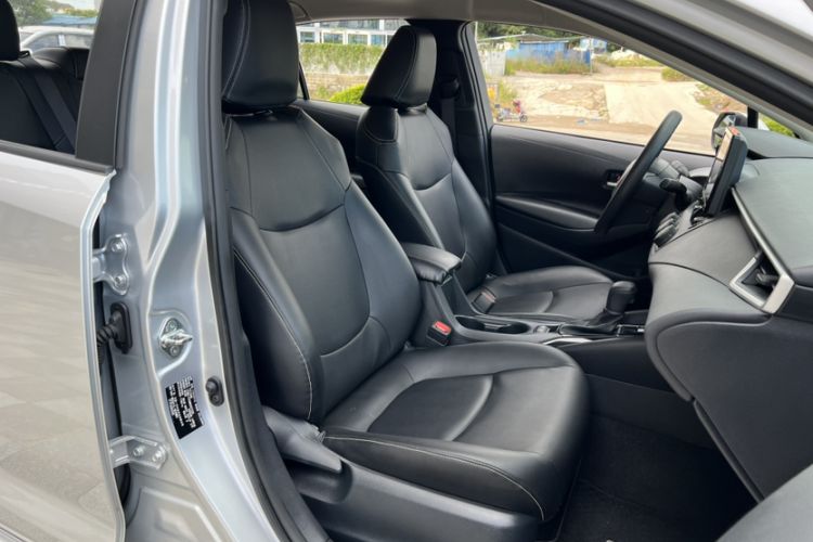 Used Toyota Corolla 2021 TNGA 1.5L CVT Pioneer Edition
