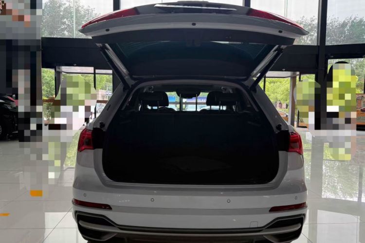 Used Audi Q3 2023 35 TFSI Fashion Dynamic Model (1.4T)
