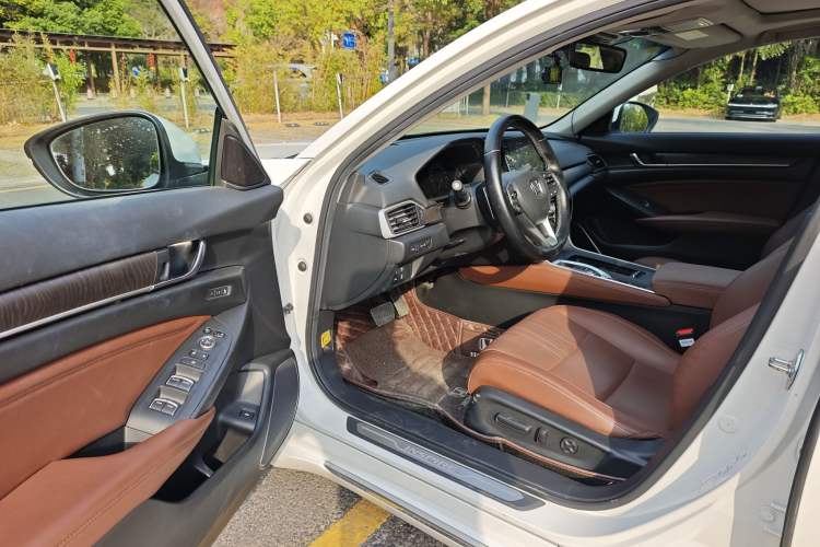 Used Honda Inspire 2019 Rui·Hybrid 2.0L Jingyue Edition China VI Emission Standard