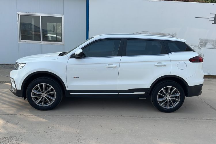 Used Geely Auto Emgrand X7 Sport 2020 1.8TD DCT Two-Wheel Drive Smart Connect 4G-Enabled Version
