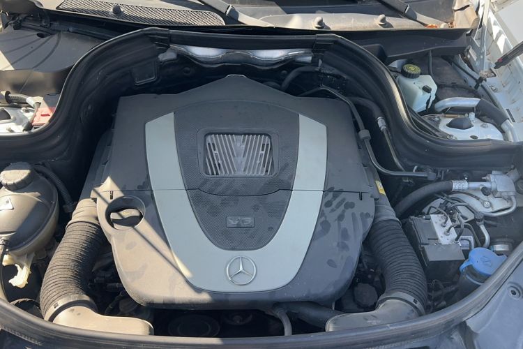 Used Mercedes-Benz GLK-Class 2013 GLK 300 4MATIC Dynamic Sunroof Model
