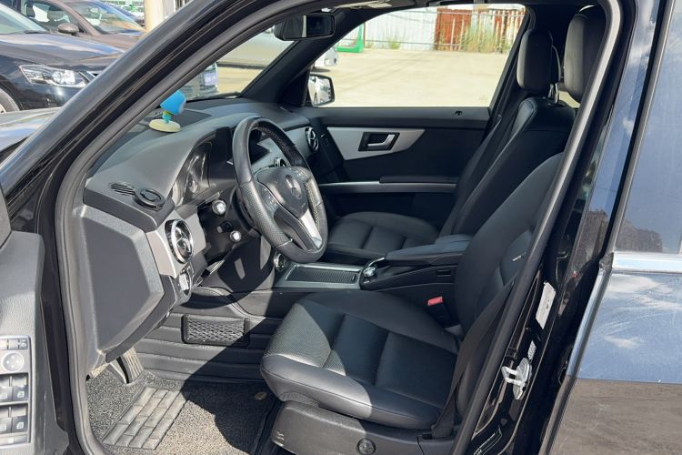 Used Mercedes-Benz GLK-Class 2014 GLK 260 4MATIC Dynamic Model