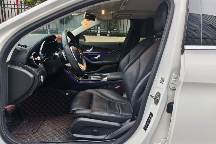 Used Mercedes-Benz C-Class 2020 Restyled C 200 L Fashion Edition Sport Version