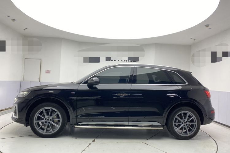 Used Audi Q5L 2022 40T Fashionable and Dynamic Model
