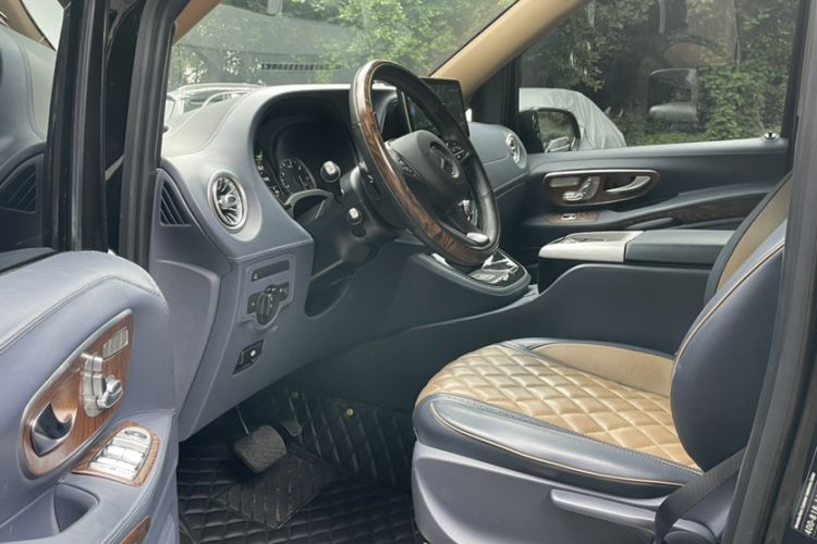 Used Mercedes-Benz Vito 2021 2.0T Business Version 7 Seats