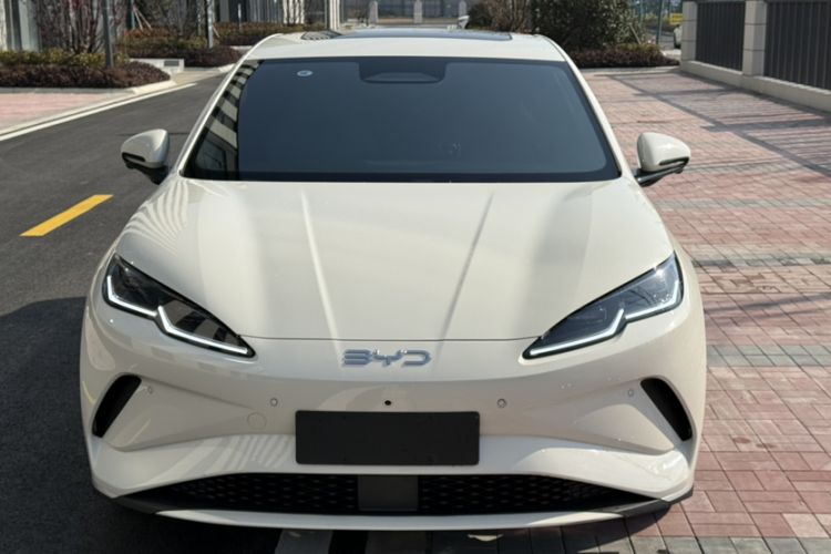 Used BYD Seal 06 New Energy 2025 EV 545KM Premium Edition