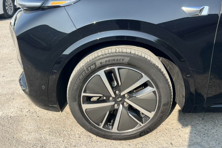 Used Li Auto L8 2024 PRO Model