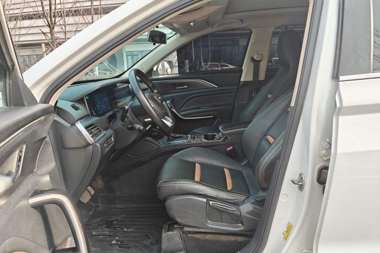 Used Bestune T77 2019 230 TID Automatic Luxury Version National V
