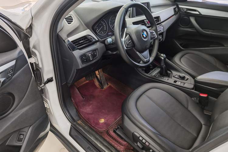 Used BMW X1 2016 sDrive18Li Premium Edition
