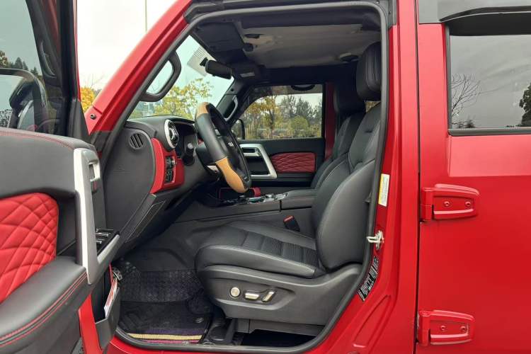 Used  BJ40 2024 2.0D Blade Hero Glory Edition
