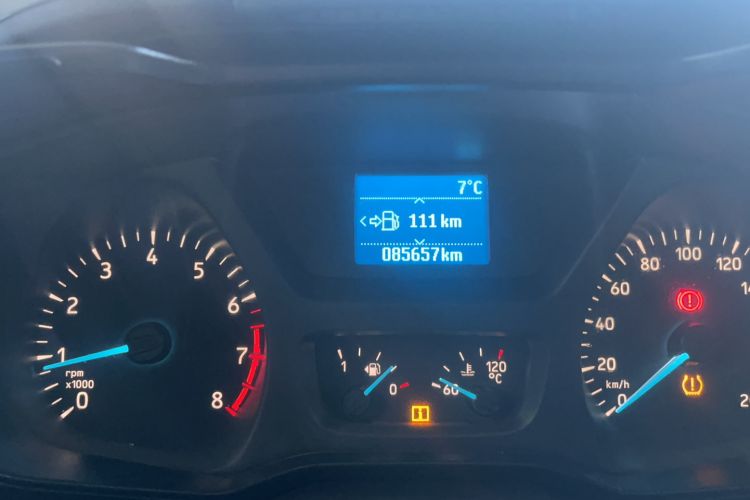 Used Ford Transit 2019 2.0T Gasoline Multi-Purpose Commercial Vehicle Short Wheelbase Low Roof 6-Seater China VI Standard
