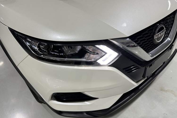 Used Nissan Qashqai 2023 Classic 2.0L CVT XV Comfort Edition
