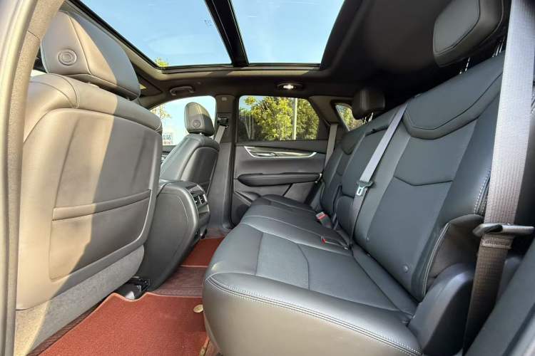 Used Cadillac XT5 2022 2.0T Four-Wheel Drive Luxury Version (Hummingbird Edition)
