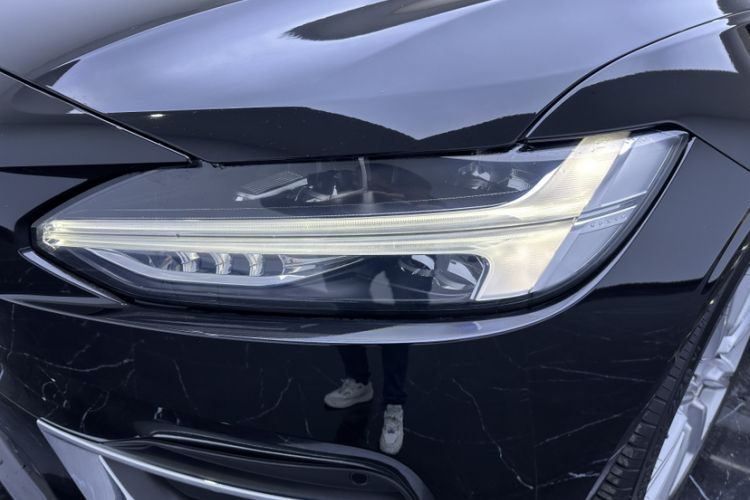 Used Volvo S90 2020 Facelifted T5 Zhiyi Luxury Edition
