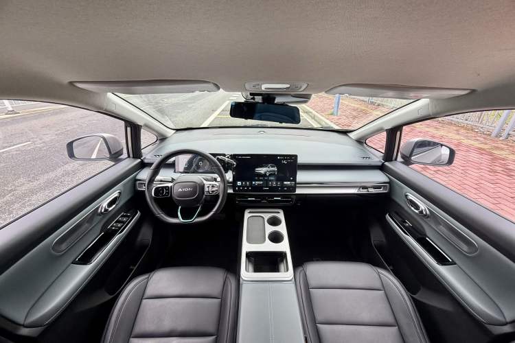 Used AION Y 2023 Plus 510 Enjoy Edition