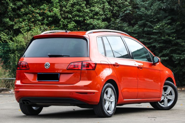 Used Volkswagen Golf 2015 1.4TSI Sportsvan
