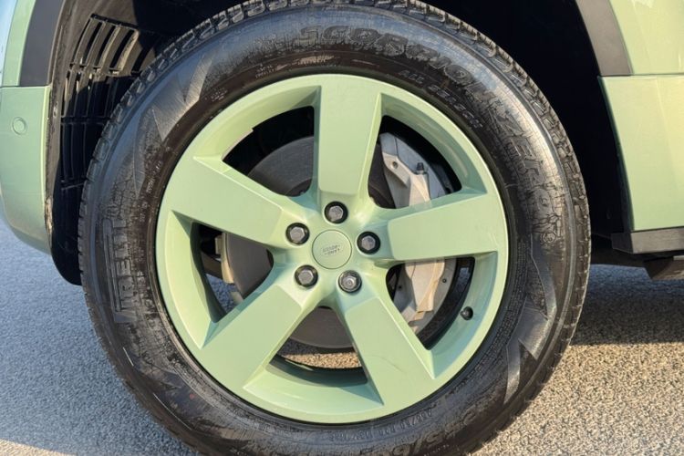 Used Land Rover Defender 2023 110 3.0T P400 75th Anniversary Legend Edition
