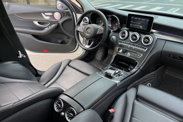 Used Mercedes-Benz C-Class 2021 C 200 L Fashion Edition Sport Version
