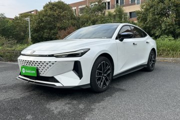 Used Changan UNI-V iDD 2024 Blue Whale Smart Electric iDD 136km Luxury Model