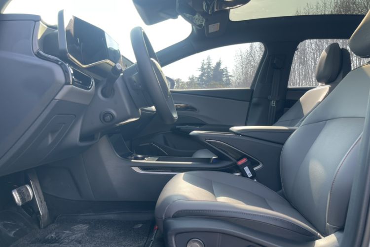 Used Hongqi EH7 2025 640 All-Wheel Drive Smart Selection Edition
