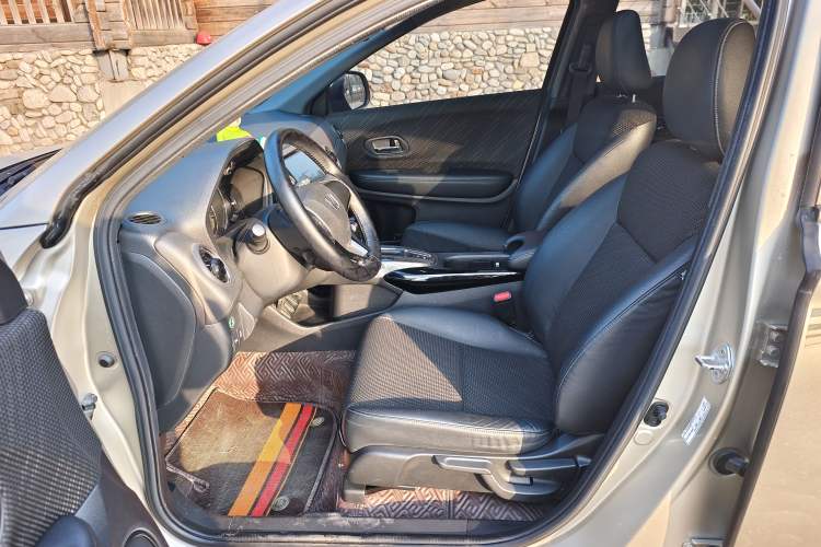 Used Honda XR-V 2017 1.8L EXi CVT Comfort Version