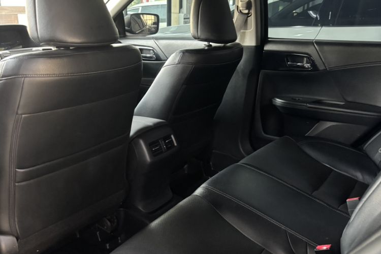 Used Honda Accord 2016 2.0L Elite Edition
