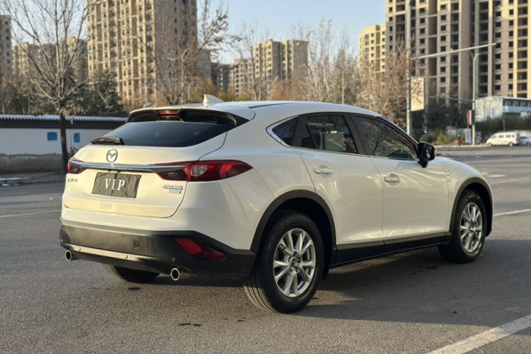 Used Mazda CX-4 2018 2.0L Automatic Two-Wheel Drive Blue Sky Exploration Version China V Standard
