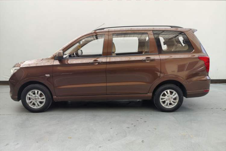Used Wuling Hongguang 2021 1.5L S Standard Version LAR