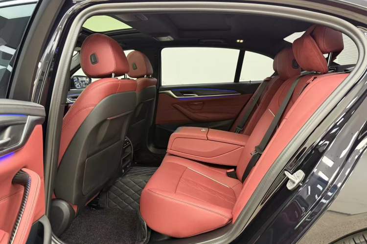 Used BMW 5 Series 2023 Restyled 530Li Leading Edition M Sport Package
