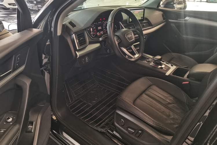 Used Audi Q5L 2020 Updated 40 TFSI Prestige Fashion Edition
