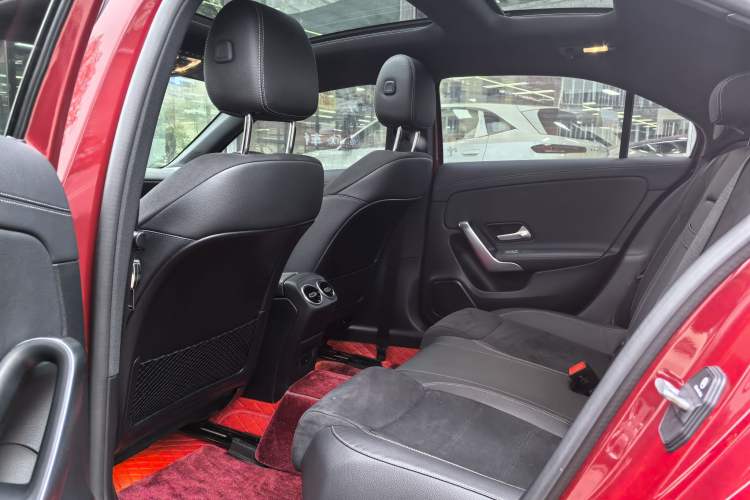 Used Mercedes-Benz A-Class 2022 A 200 L Sport Sedan Fashion Model
